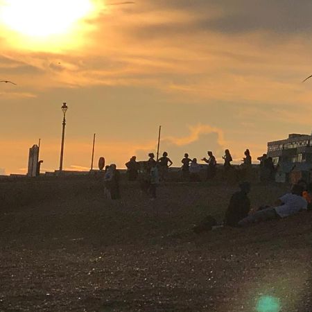 Poets Rest, Free Parking, Ev Socket Fees Apply Walk To Beach Brighton Kültér fotó